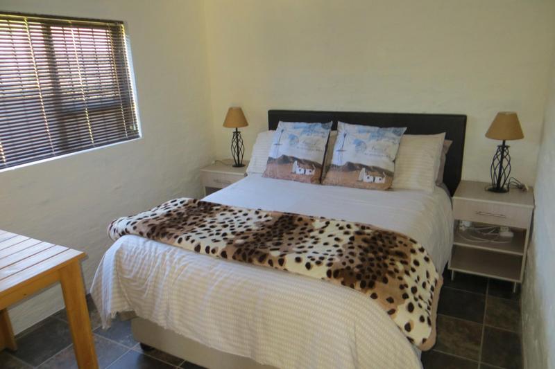 3 Bedroom Property for Sale in Nieu Bethesda Eastern Cape